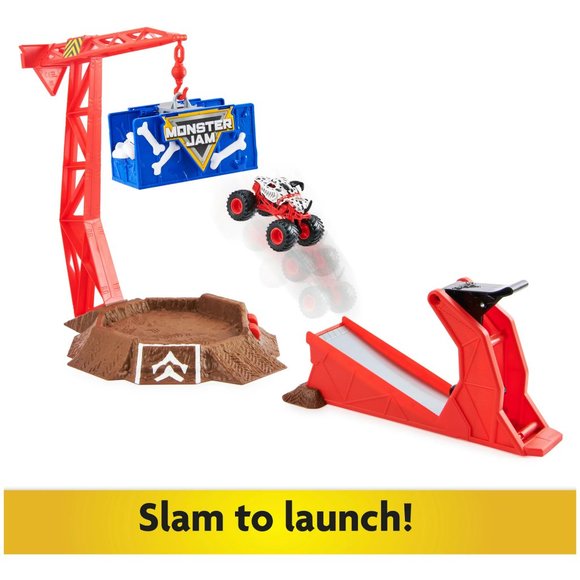 NEW! Monster Jam Blastin' Bones Play Set with Model Monster Truck - Picture 3 of 3